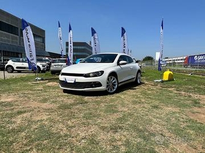 VOLKSWAGEN Scirocco 2.0 TDI 140CV DPF Xeno 18''