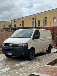 Volkswagen T5 transporter EURO 5