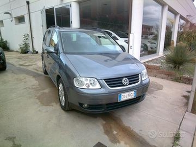 Volkswagen Touran 1.9 TDI 105CV Conceptline