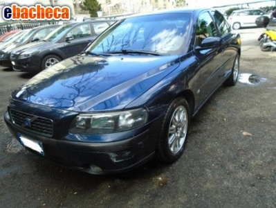 Volvo S60 2003..