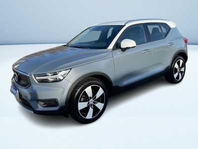 Volvo XC40 2.0 B4 Momentum Pro AWD Geartronic