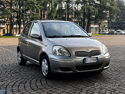 Yaris 1.0 benzina ok per neopatentati