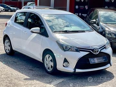 Yaris 1.4 D-4D 5 porte Lounge/unipro/rate/garanzia