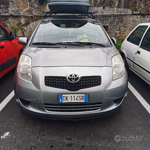 Yaris 4 porte benzina 1000