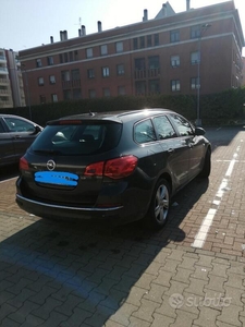 Usato 2013 Opel Astra 1.7 Diesel 130 CV (4.500 €)