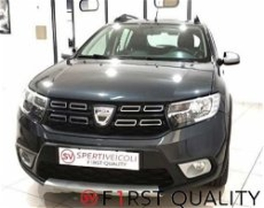 Dacia Sandero Stepway 0.9 TCe 90 CV Comfort del 2019 usata a Maglie