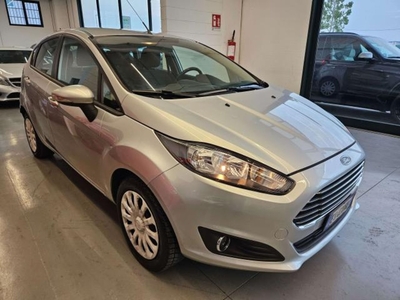 Ford Fiesta 1.4 5 porte Bz.- GPL Titanium usato