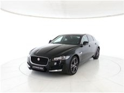 Jaguar XF 2.0 D 180 CV aut. Prestige del 2018 usata a Monza