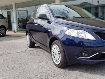 Lancia Ypsilon 1.2 69 CV 5 porte Gold usato