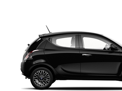 Lancia Ypsilon 1.2 69 CV 5 porte GPL Ecochic Gold nuovo