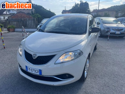 Lancia Ypsilon 1.2 Gold..