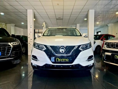 Nissan Qashqai 1.6 dCi 4WD Tekna usato