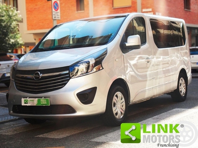 OPEL Vivaro 1.6 CDTI 120CV BI TURBO -IVA ESPOSTA- 9 POSTI- Usata