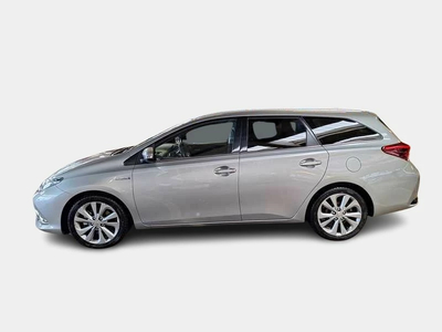 Toyota Auris Ibrida Usata