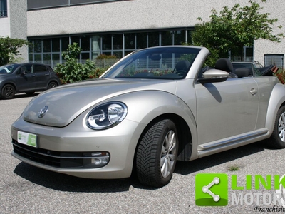 VOLKSWAGEN Maggiolino Cabrio 2.0 TDI Design BlueMotion Technology Usata