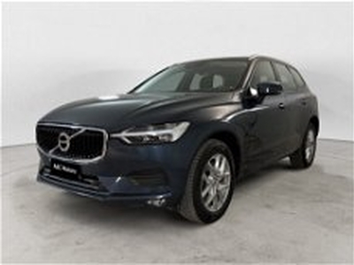 Volvo XC60 B4 (d) AWD Geartronic Momentum del 2020 usata a Nola