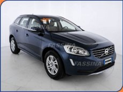 Volvo XC60 D4 AWD Geartronic R-design Momentum del 2014 usata a Milano