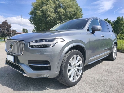 Volvo XC90 D5