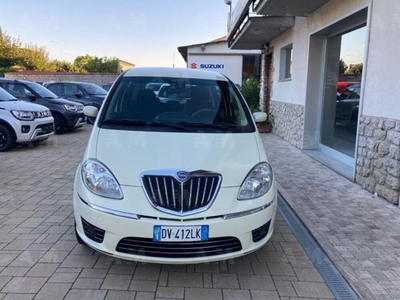 Lancia Musa 1.3 Multijet 16V 90 CV Platino del 2009 usata a Cortona