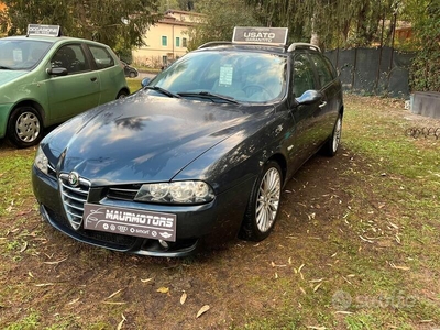 Usato 2005 Alfa Romeo 156 1.9 Diesel 149 CV (2.900 €)