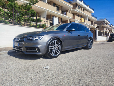 Venduto Audi A4 A4 2.0 TDI 190 CV cle. - auto usate in vendita