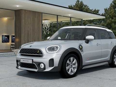 MINI Cooper SE Countryman 1.5 Cooper SE Classic Countryman ALL4 da Test Grifo Caravan