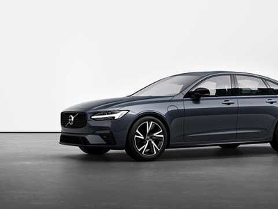 Volvo S90 Plug-in Hybrid T8 Recharge AWD Auto Ultimate Dark da Test Grifo Caravan