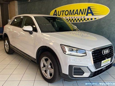 Audi Q2 30 1.6 TDI Identity Black Besozzo