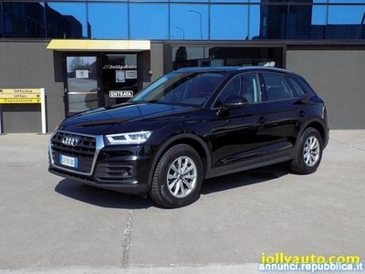 Audi Q5 30 TDI S tronic Business Cremosano