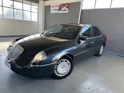 Lancia Thesis JTD 20V aut. Emblema usato