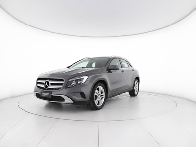 Mercedes GLA