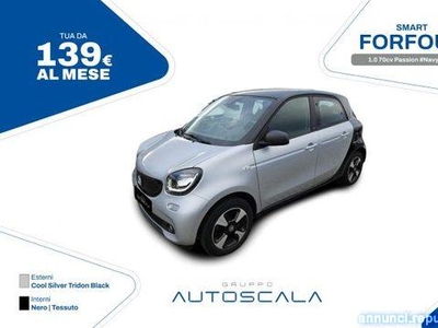 Smart ForFour 1.0 70cv Passion #Navy #Led Pozzuoli