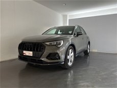 Audi Q3 35 TDI S tronic Business Advanced del 2019 usata a Pozzuoli