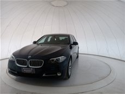 BMW Serie 5 Touring 520d xDrive Business del 2015 usata a Bari