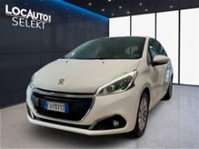 Peugeot 208 82 5 porte Active del 2017 usata a Torino