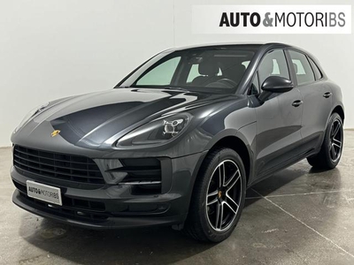 2019 PORSCHE Macan