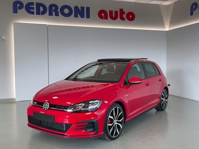 2020 VOLKSWAGEN Golf GTI