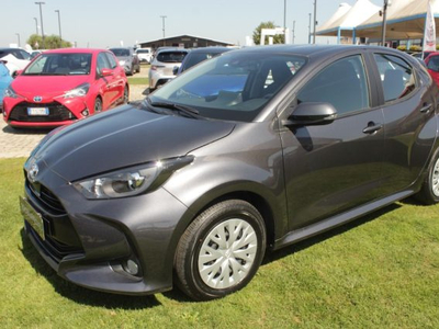 2023 TOYOTA Yaris