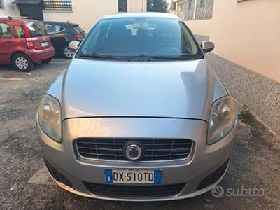 Fiat Croma 1.9 Multijet Active