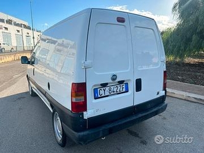 Fiat SCUDO 2.0 JTD 2005 - ARIA CONDIZIONATA