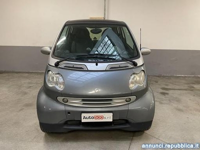Smart ForTwo 700 coupé passion (45 kW) Milano