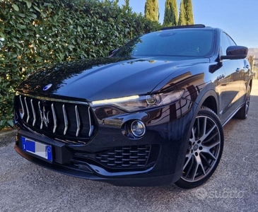 Usato 2016 Maserati Levante 3.0 Diesel 279 CV (33.900 €)