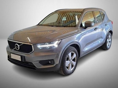 2019 VOLVO XC40