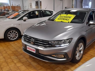 2020 VOLKSWAGEN Passat