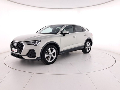 Audi Q3 35 TDI Sportback Business 110 kW