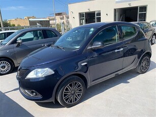 Lancia Ypsilon 1.2 69 CV Argento usato