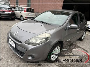 Renault Clio 1.2 16V 5 porte Dynamique usato