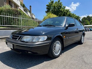 Saab 900 2.0i 16V cat 3 porte SE usato