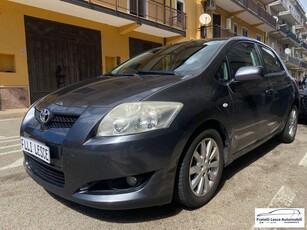 TOYOTA - Auris - 1.4 d-4d Sol automatica