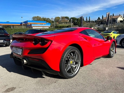 Ferrari F8 Tributo 530 kW